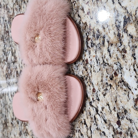 LOUIS VUITTON SLIDES - Picture 5 of 5